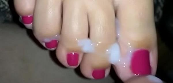  Slowly cum all over wife’s toes closeup and hot